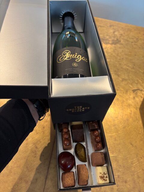 Chocolade en Wijn Cadeau in Luxe verpakking